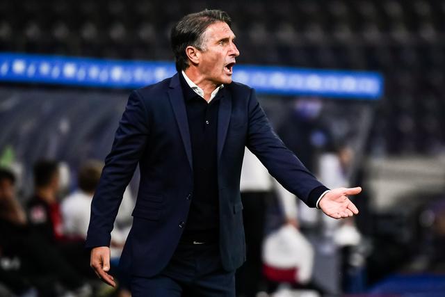 字母哥20+7+6希腊男篮胜澳大利亚 兰代尔17分